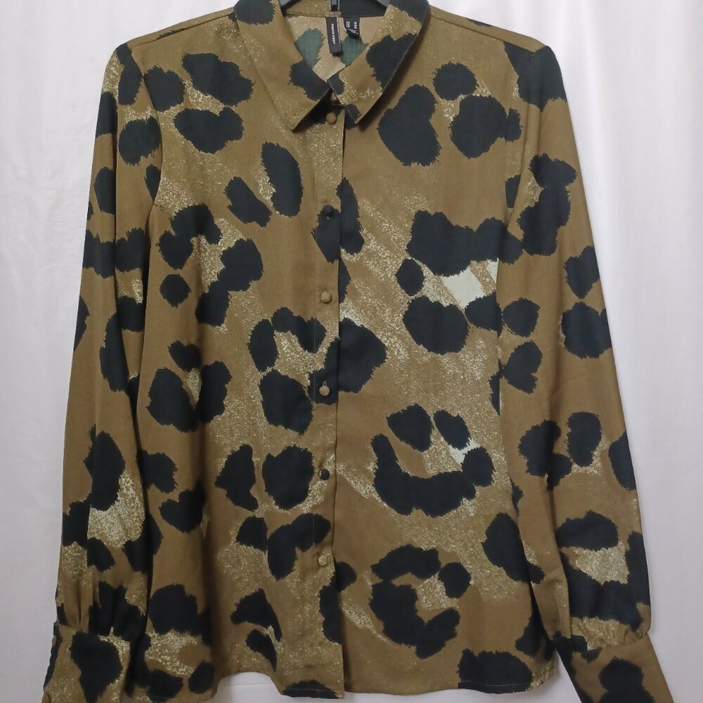 VERO MODA WOMEN'S ANIMAL PRINT LONG SLEEVE BUTTON UP BLOUSE SIZE MEDIUM